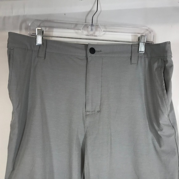 Banana Republic Men Gray Flat Front Stretch Shorts Size 36 Casual Chino - Picture 2 of 10